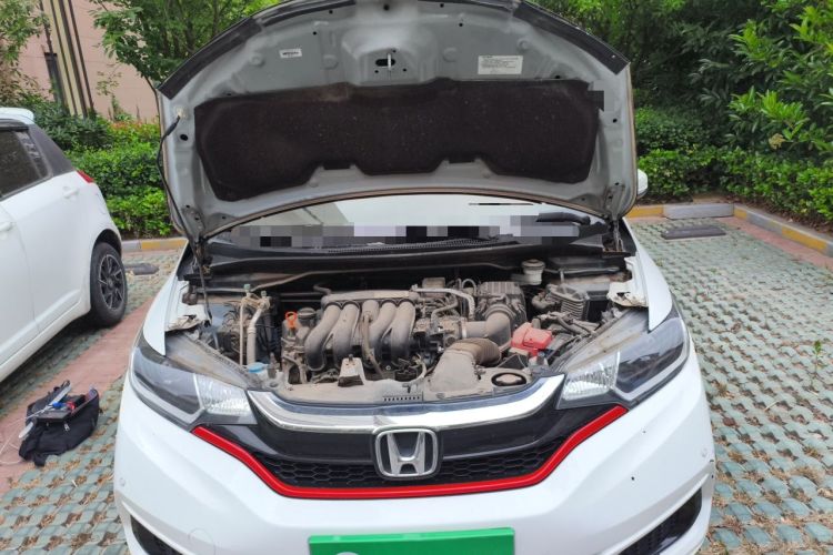 Used Honda Fit 2018 1.5L CVT Comfort Sunroof Version Engine Bay