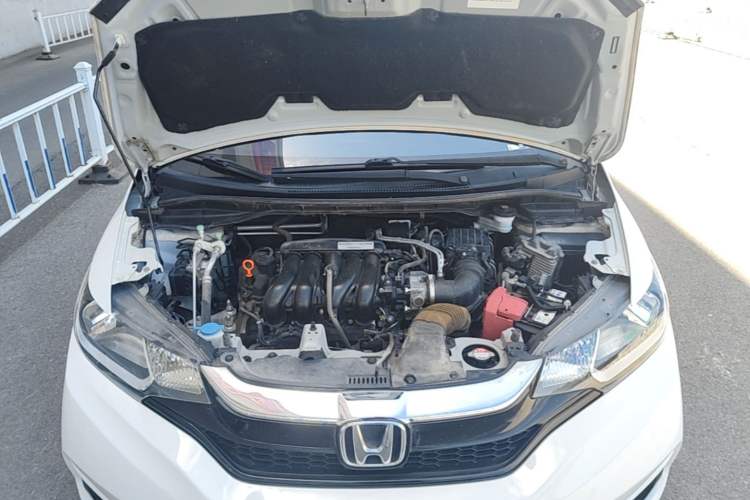 Used Honda Fit 2018 1.5L CVT Comfort Version Engine Bay
