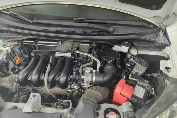 Used Honda Fit 2018 1.5L CVT Comfort Version Engine Bay Left