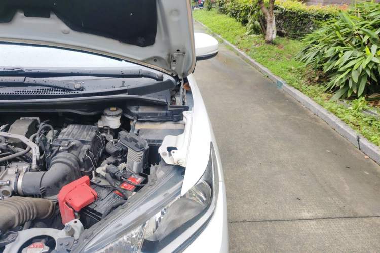 Used Honda Fit 2018 1.5L CVT Comfort Version Engine Bay Left