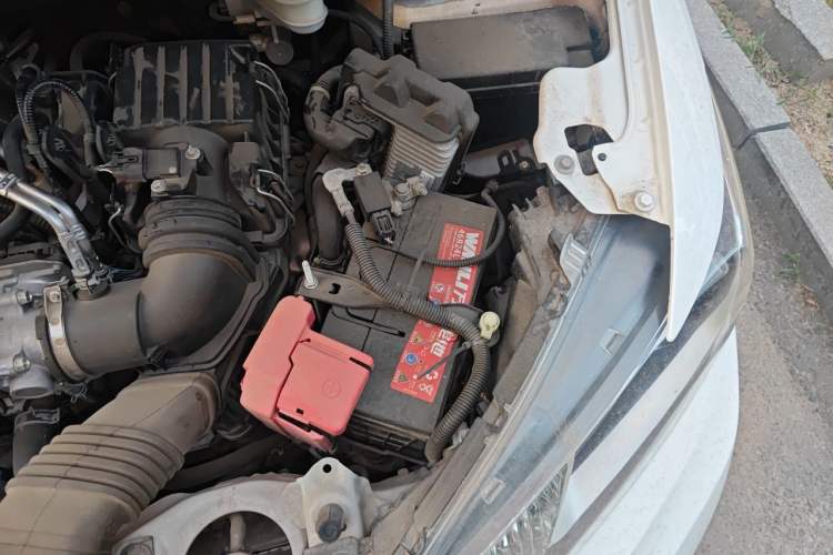 Used Honda Fit 2018 1.5L CVT Comfort Sunroof Version Engine Bay Left