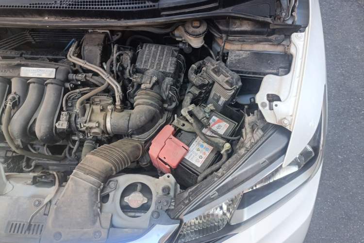 Used Honda Fit 2018 1.5L CVT Comfort Sunroof Version Engine Bay Left