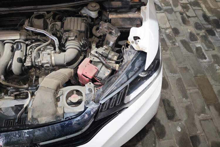 Used Honda Fit 2018 1.5L CVT Comfort Sunroof Version Engine Bay Left