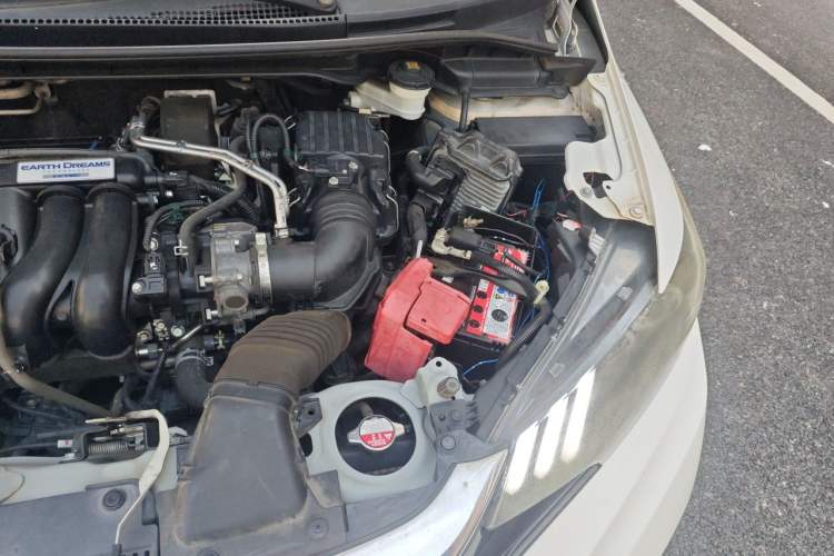 Used Honda Fit 2018 1.5L CVT Comfort Sunroof Version Engine Bay Left