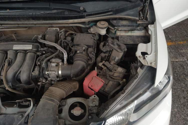 Used Honda Fit 2018 1.5L CVT Comfort Version Engine Bay Left