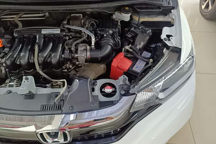 Used Honda Fit 2018 1.5L CVT Comfort Version Engine Bay Left