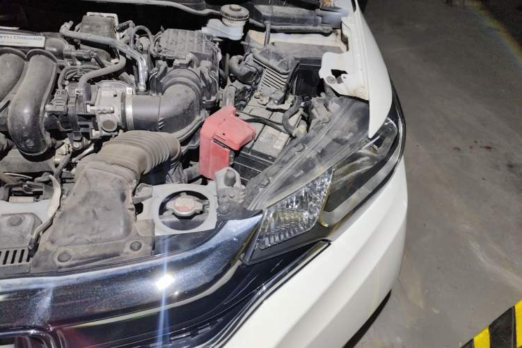 Used Honda Fit 2018 1.5L CVT Comfort Version Engine Bay Left