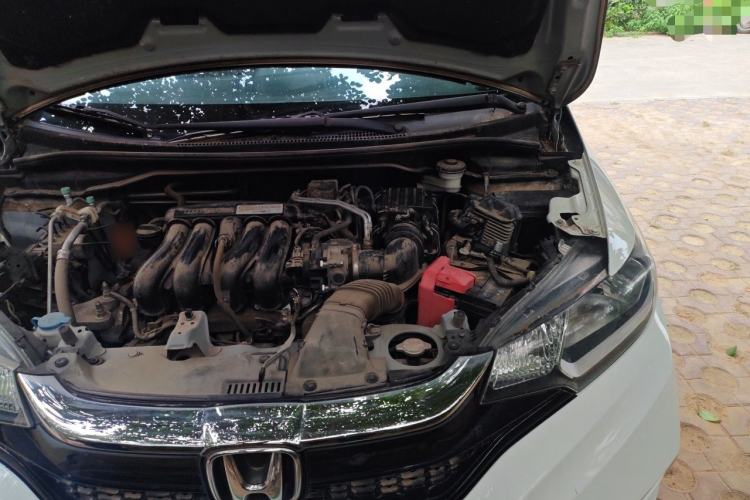 Used Honda Fit 2018 1.5L CVT Comfort Sunroof Version Engine Bay Left