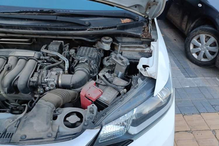 Used Honda Fit 2018 1.5L CVT Comfort Sunroof Version Engine Bay Left