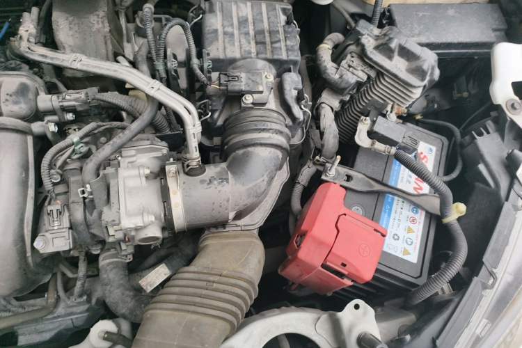 Used Honda Fit 2018 1.5L Manual Comfort Version Engine Bay Left