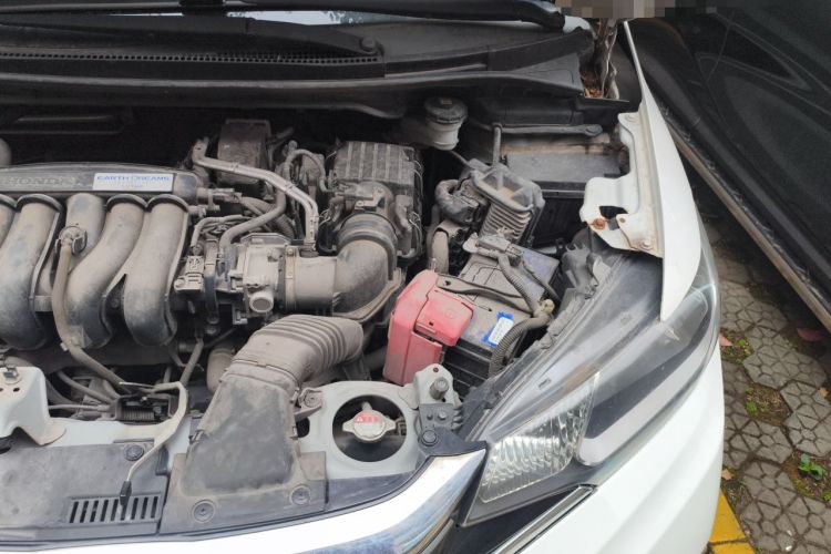 Used Honda Fit 2018 1.5L CVT Trendy Run+ Edition Engine Bay Left