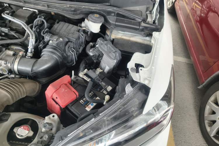 Used Honda Fit 2018 1.5L CVT Comfort Sunroof Version Engine Bay Left
