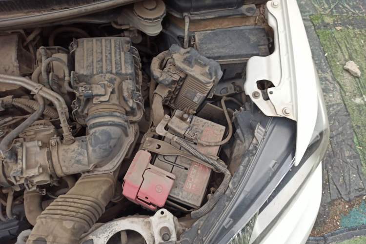 Used Honda Fit 2018 1.5L CVT Comfort Version Engine Bay Left