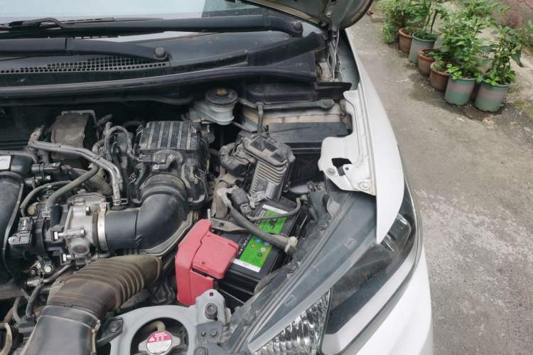 Used Honda Fit 2018 1.5L CVT Comfort Version Engine Bay Left