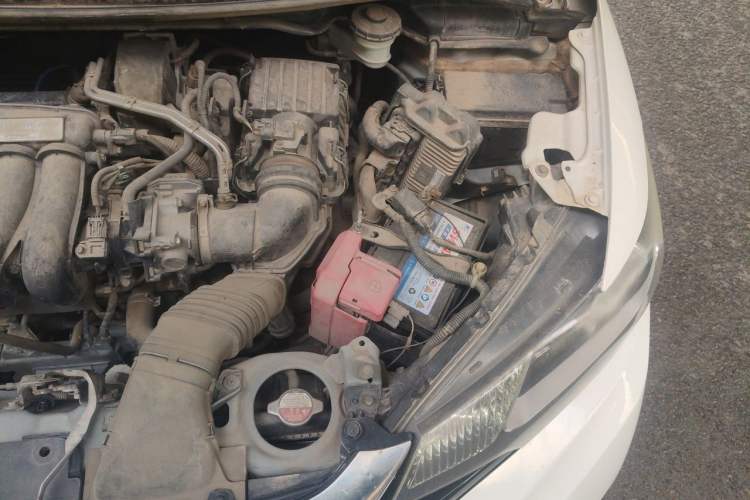Used Honda Fit 2018 1.5L CVT Comfort Version Engine Bay Left