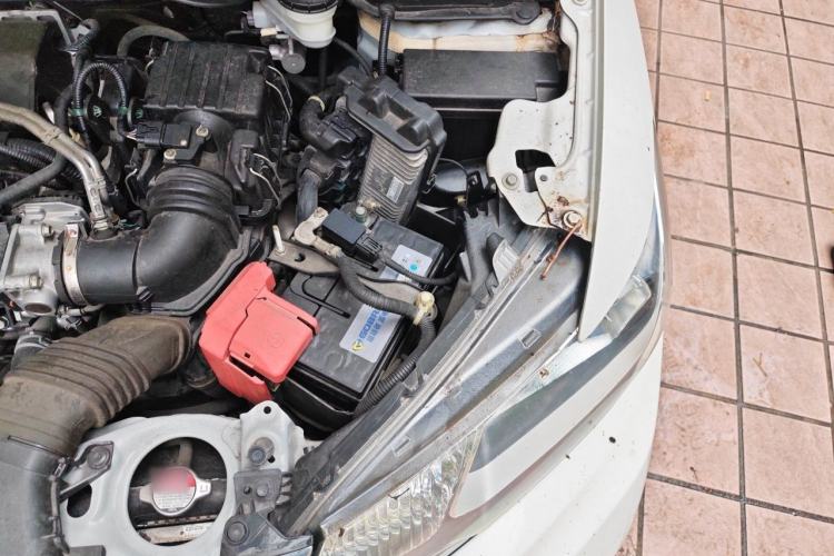 Used Honda Fit 2018 1.5L CVT Trendy Run+ Edition Engine Bay Left