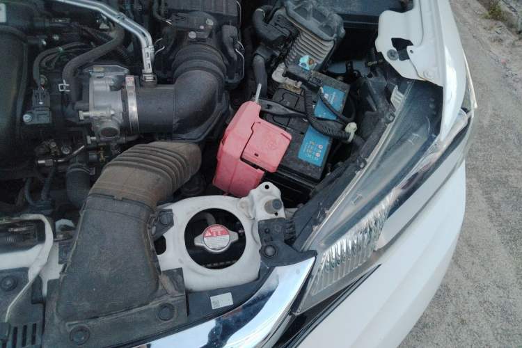 Used Honda Fit 2018 1.5L CVT Comfort Version Engine Bay Left