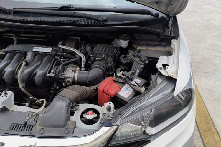 Used Honda Fit 2018 1.5L CVT Comfort Sunroof Version Engine Bay Left