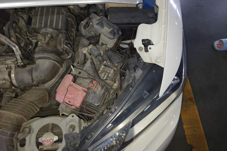Used Honda Fit 2018 1.5L CVT Comfort Version Engine Bay Left