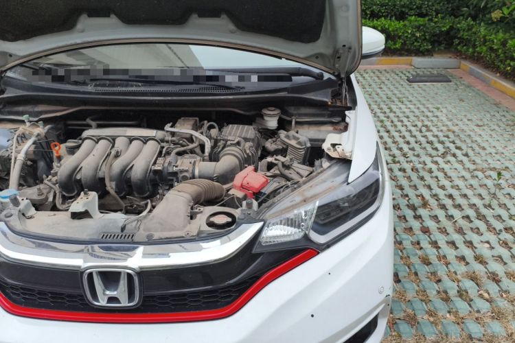 Used Honda Fit 2018 1.5L CVT Comfort Sunroof Version Engine Bay Left
