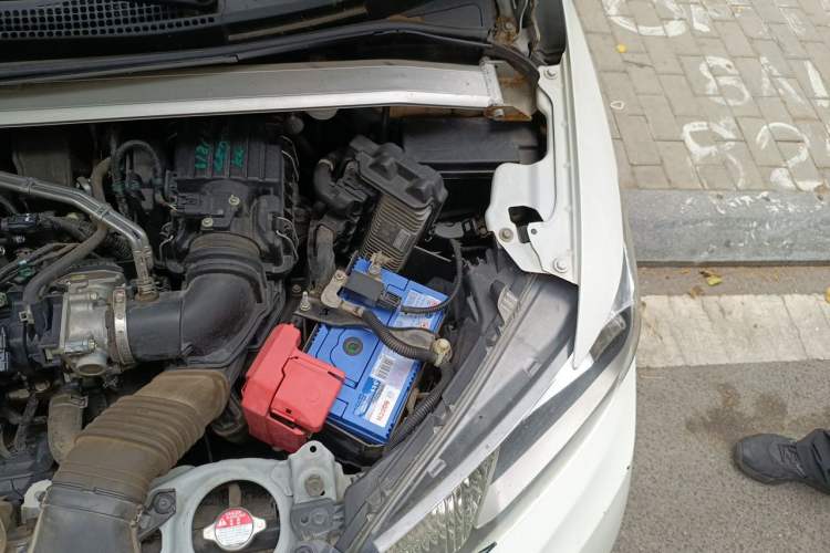 Used Honda Fit 2018 1.5L Manual Comfort Version Engine Bay Left