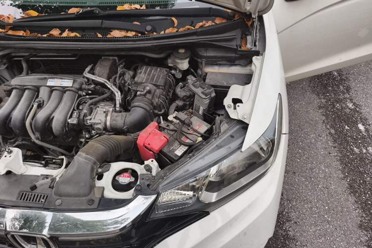 Used Honda Fit 2018 1.5L CVT Comfort Sunroof Version Engine Bay Left