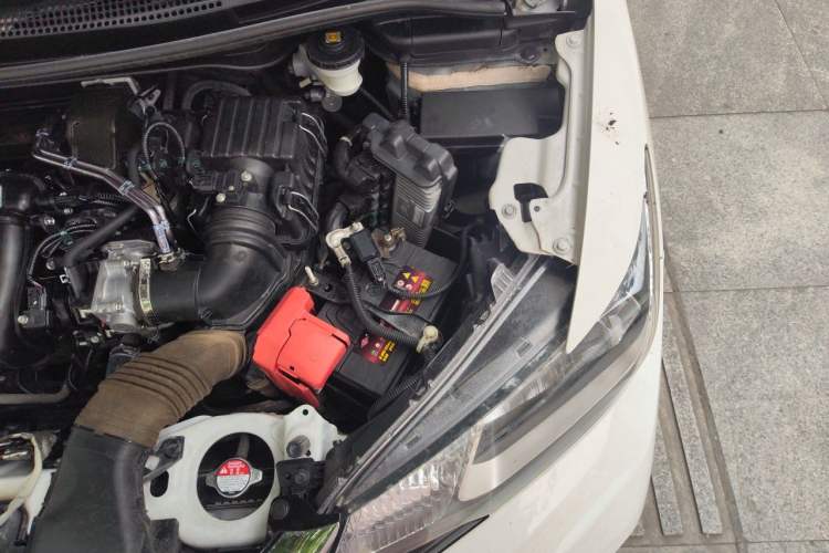 Used Honda Fit 2018 1.5L CVT Comfort Version Engine Bay Left