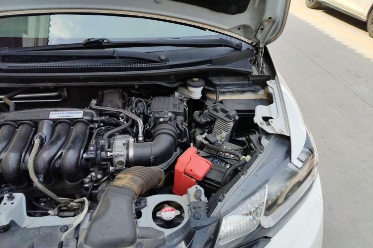 Used Honda Fit 2018 1.5L CVT Comfort Sunroof Version Engine Bay Left