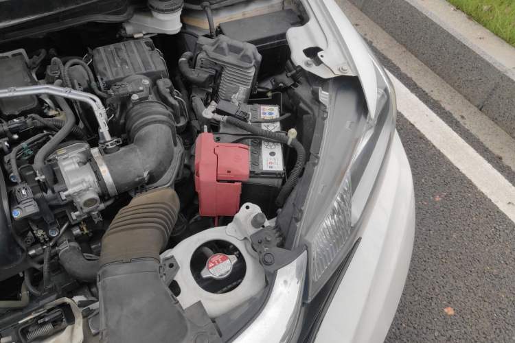 Used Honda Fit 2018 1.5L CVT Comfort Sunroof Version Engine Bay Left