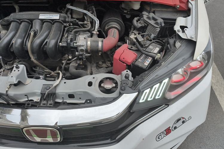 Used Honda Fit 2018 1.5L CVT Comfort Sunroof Version Engine Bay Left