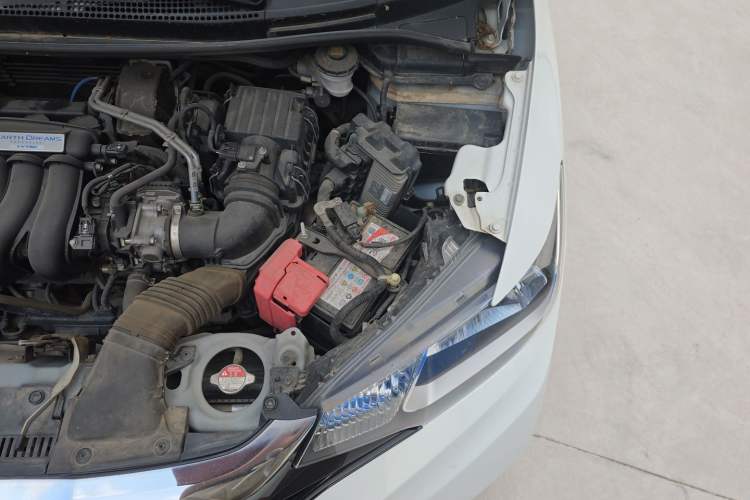 Used Honda Fit 2018 1.5L CVT Comfort Version Engine Bay Left