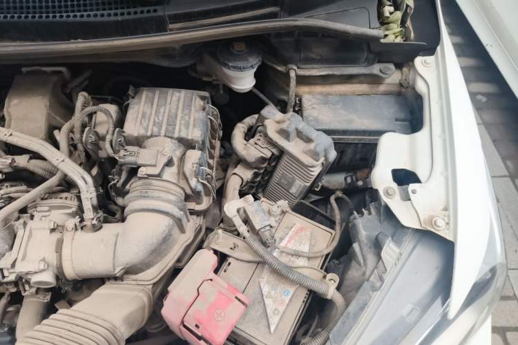 Used Honda Fit 2018 1.5L CVT Comfort Version Engine Bay Left