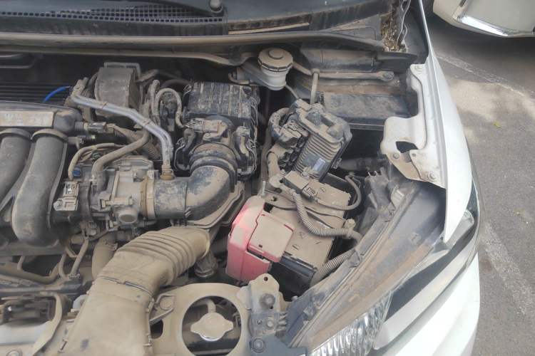 Used Honda Fit 2018 1.5L CVT Comfort Sunroof Version Engine Bay Left