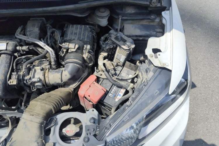 Used Honda Fit 2018 1.5L CVT Comfort Version Engine Bay Left