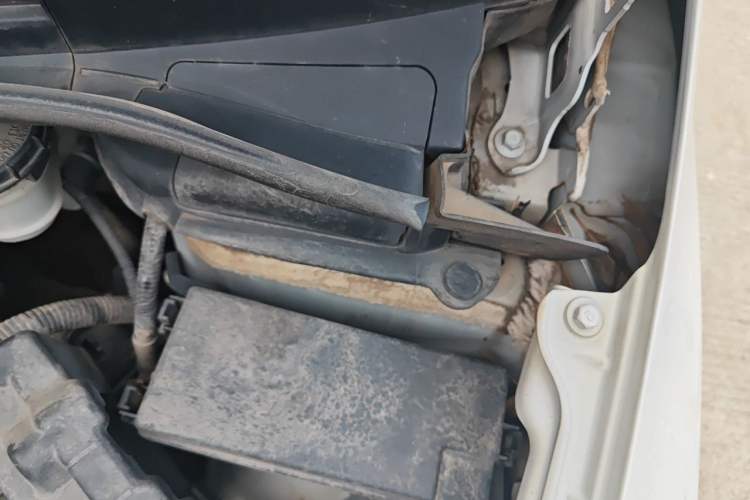 Used Honda Fit 2018 1.5L CVT Comfort Sunroof Version Engine Bay Left