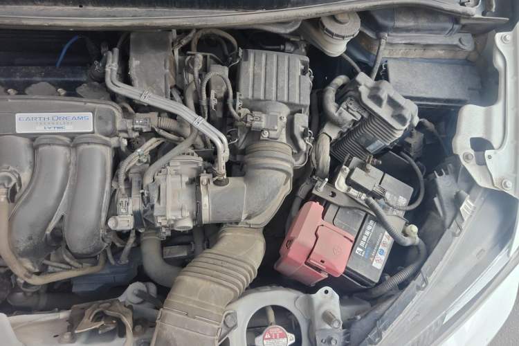 Used Honda Fit 2018 1.5L CVT Comfort Version Engine Bay Left