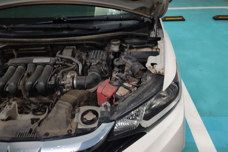 Used Honda Fit 2018 1.5L CVT Comfort Version Engine Bay Left