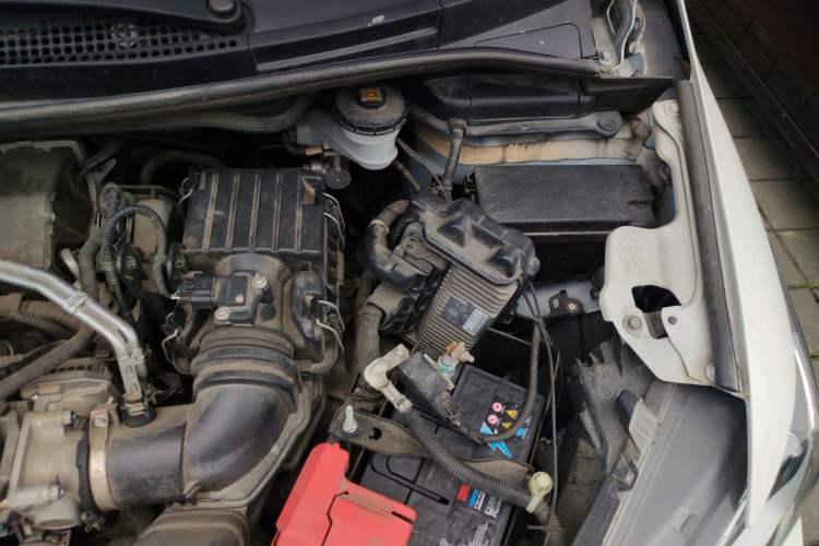 Used Honda Fit 2018 1.5L CVT Comfort Sunroof Version Engine Bay Left