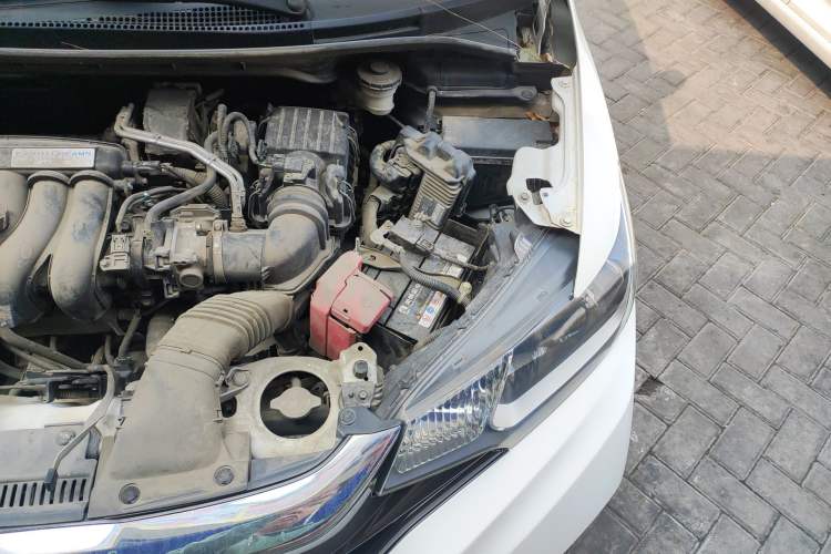 Used Honda Fit 2018 1.5L CVT Comfort Version Engine Bay Left