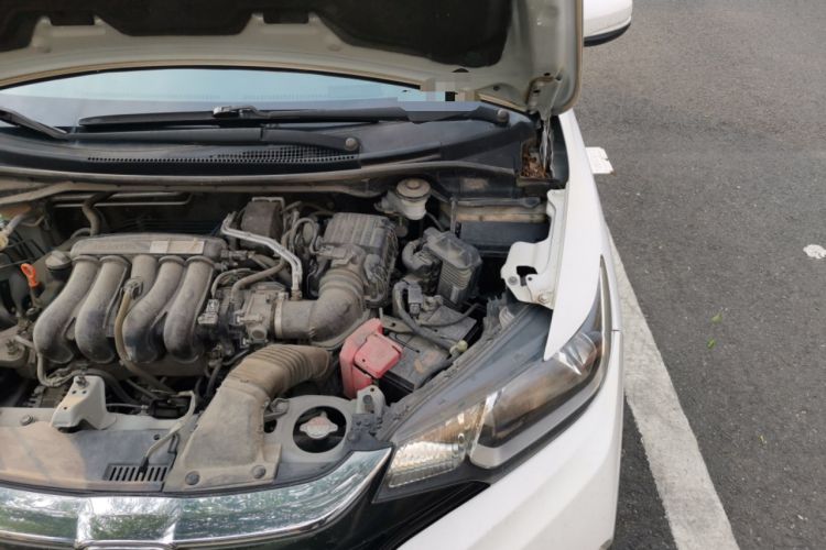Used Honda Fit 2018 1.5L CVT Comfort Sunroof Version Engine Bay Left