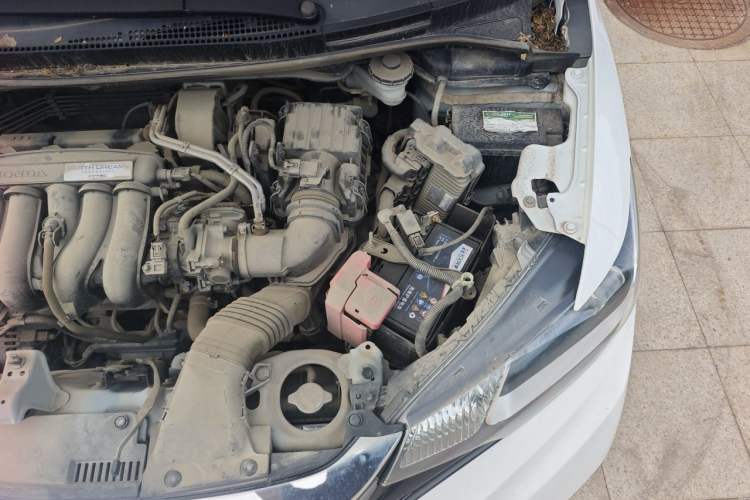 Used Honda Fit 2018 1.5L CVT Comfort Sunroof Version Engine Bay Left