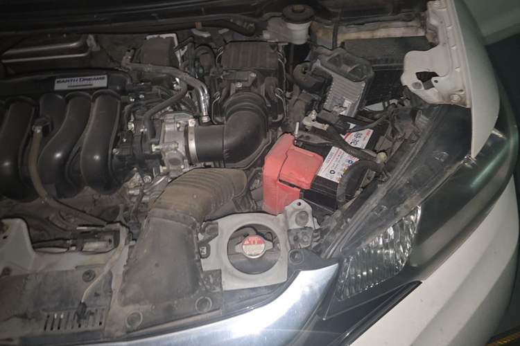 Used Honda Fit 2018 1.5L CVT Comfort Version Engine Bay Left