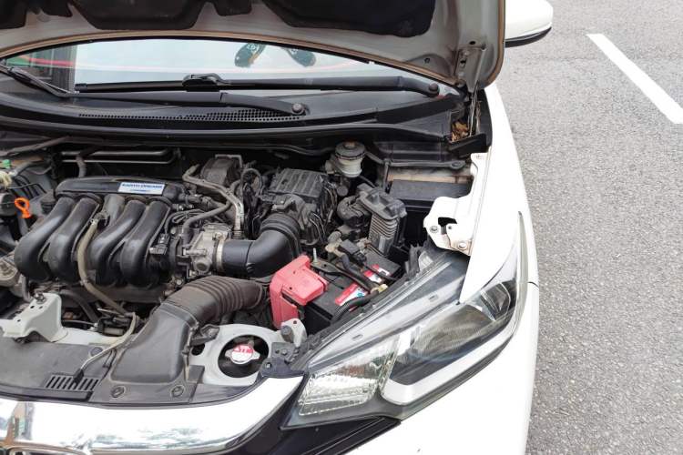 Used Honda Fit 2018 1.5L CVT Comfort Version Engine Bay Left