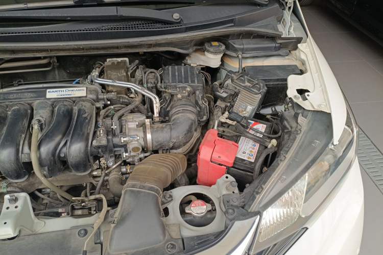 Used Honda Fit 2018 1.5L CVT Comfort Sunroof Version Engine Bay Left