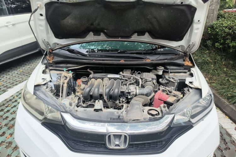 Used Honda Fit 2018 1.5L CVT Comfort Sunroof Version Engine Bay