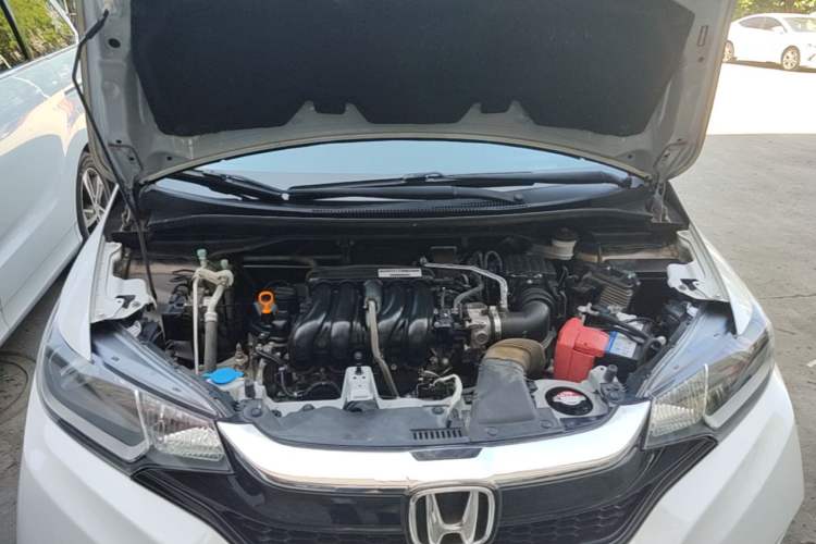 Used Honda Fit 2018 1.5L CVT Comfort Sunroof Version Engine Bay