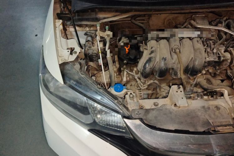 Used Honda Fit 2018 1.5L CVT Comfort Version Engine Bay Right