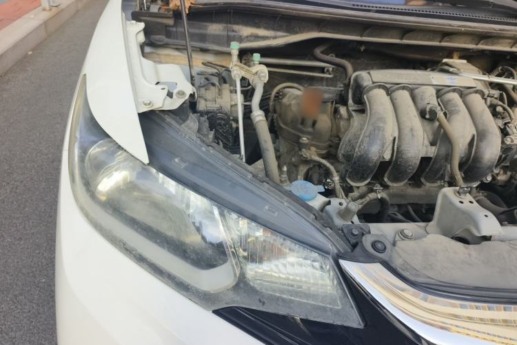 Used Honda Fit 2018 1.5L CVT Comfort Version Engine Bay Right