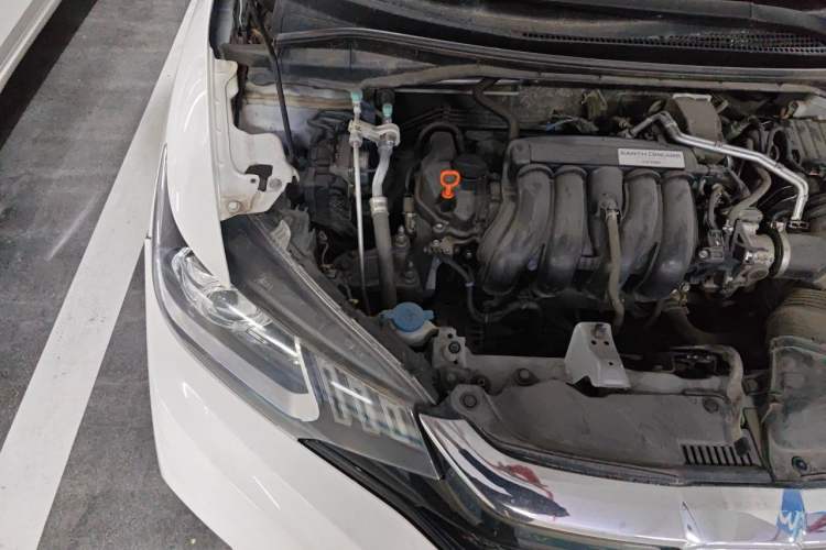 Used Honda Fit 2018 1.5L CVT Comfort Sunroof Version Engine Bay Right