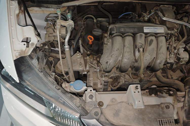 Used Honda Fit 2018 1.5L CVT Comfort Version Engine Bay Right